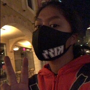 Meet your Posher, Sienna